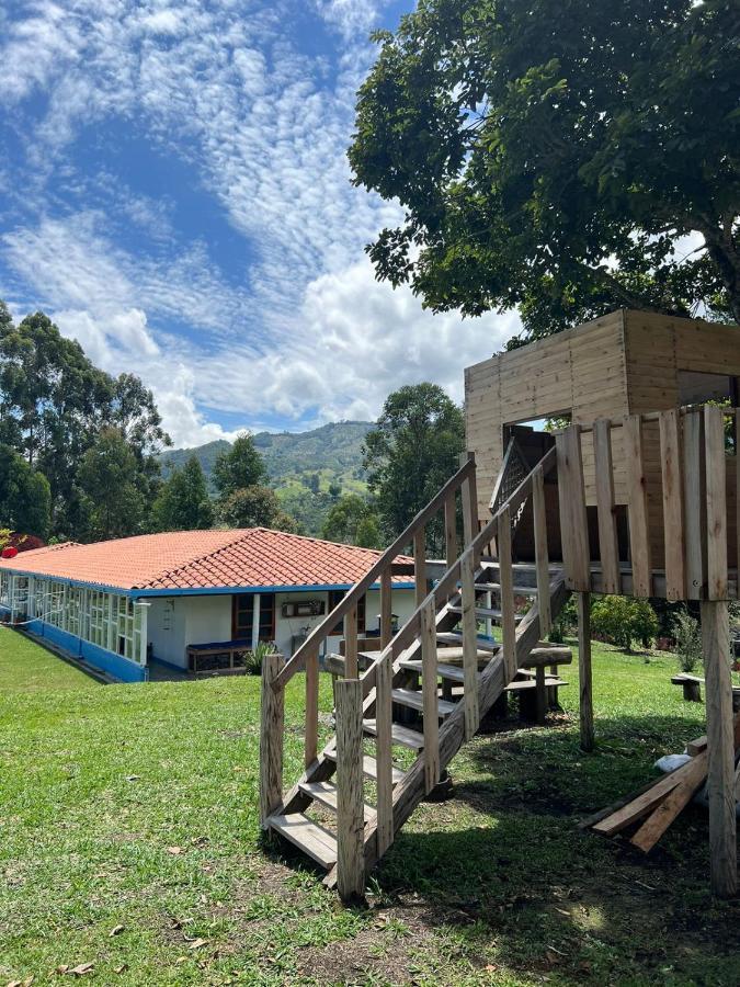 Spanglish Colombia Hotel Jericoc  Eksteriør billede